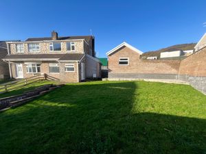 Photo 20- click for photo gallery